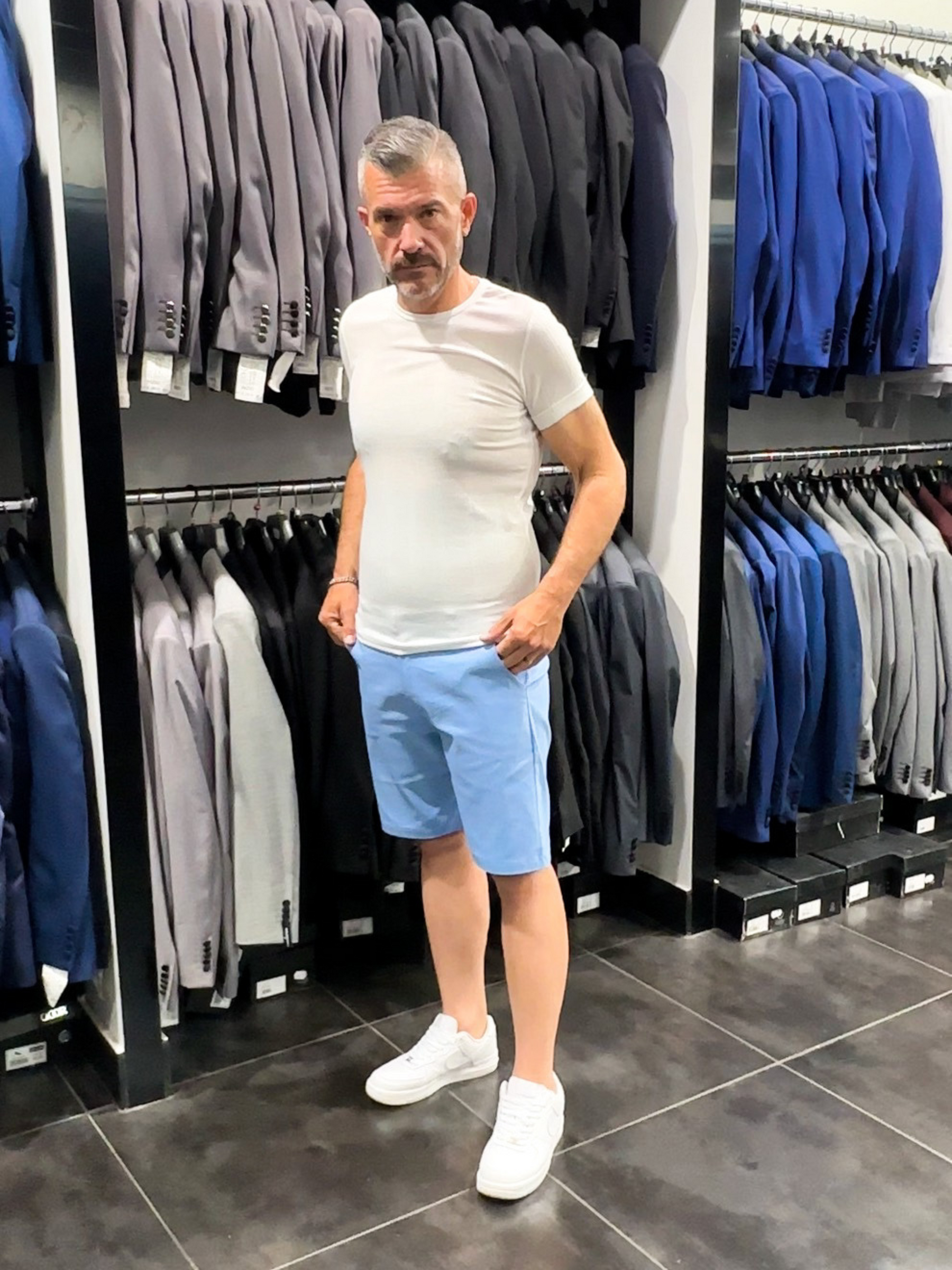 Short chino uni ciel