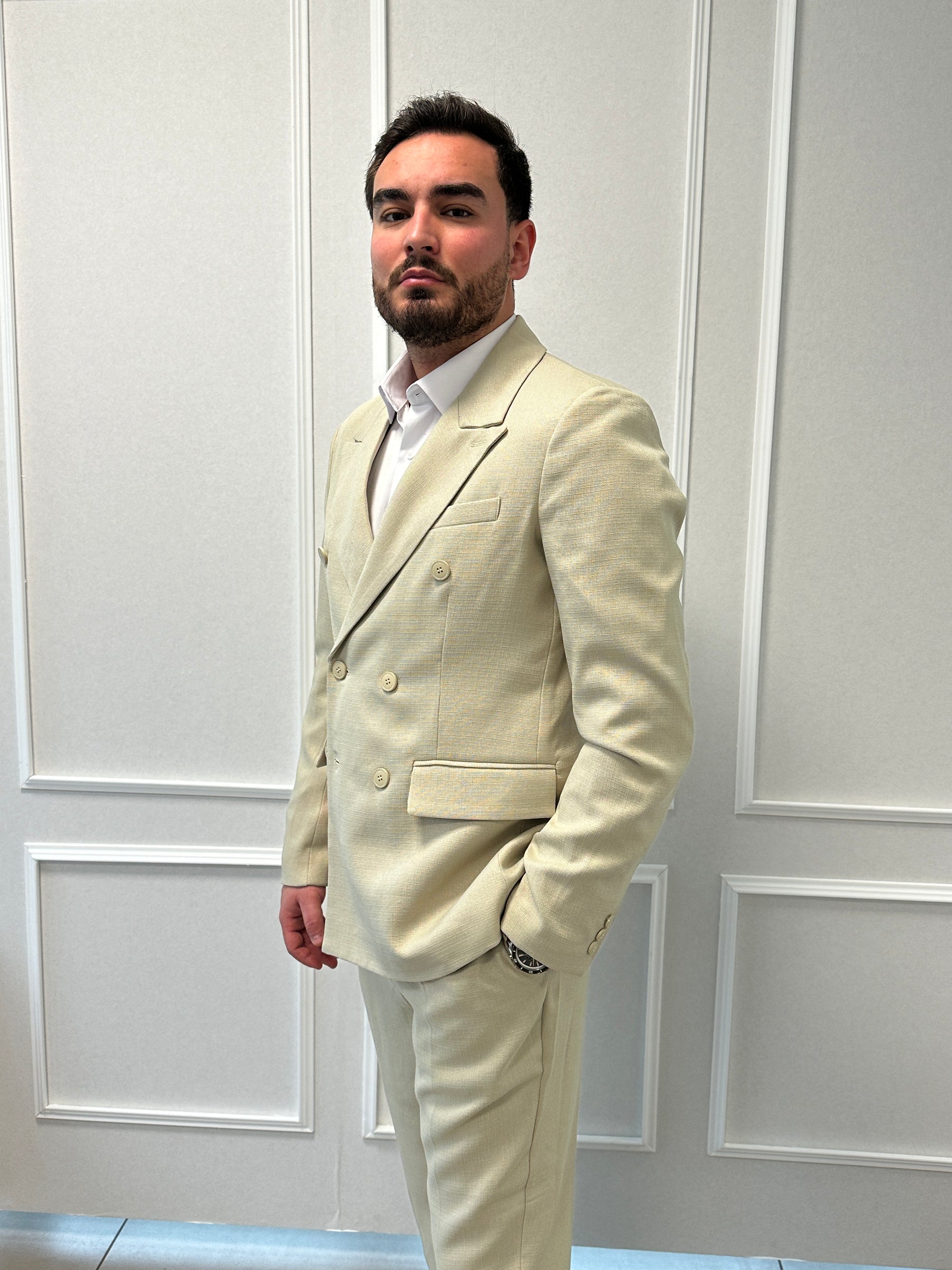 Costume beige Croisée