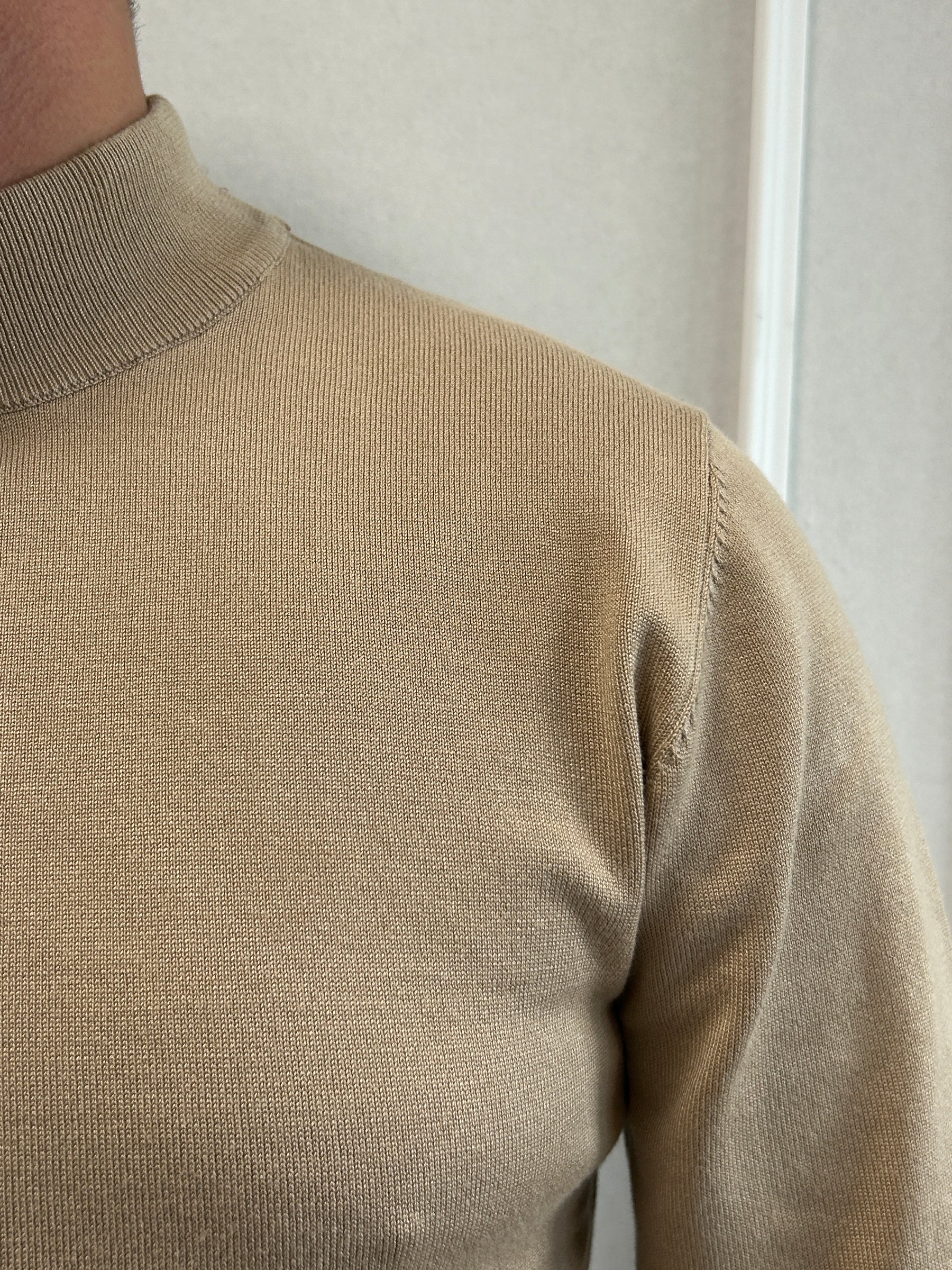 Pull Col Cheminé Beige