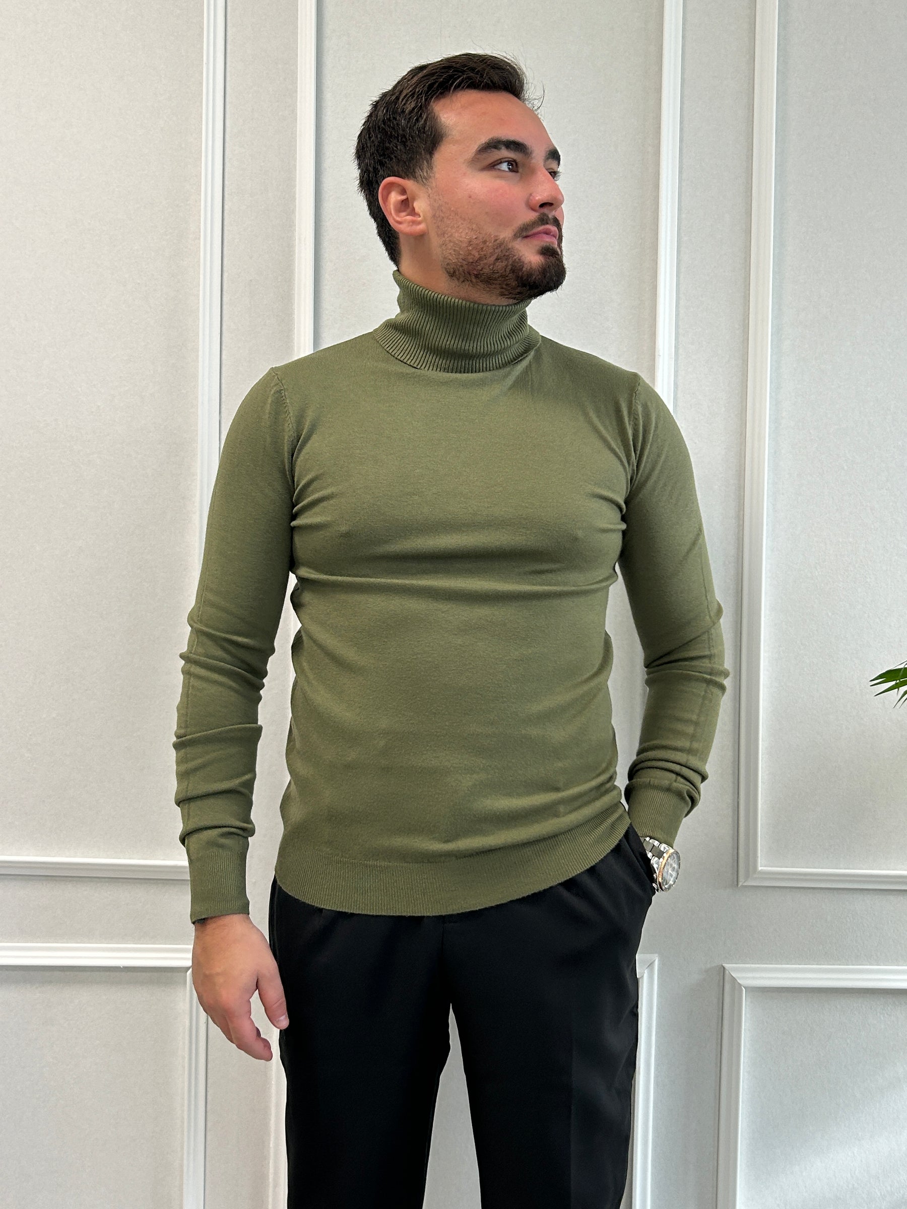 Pull Col Roulé Vert